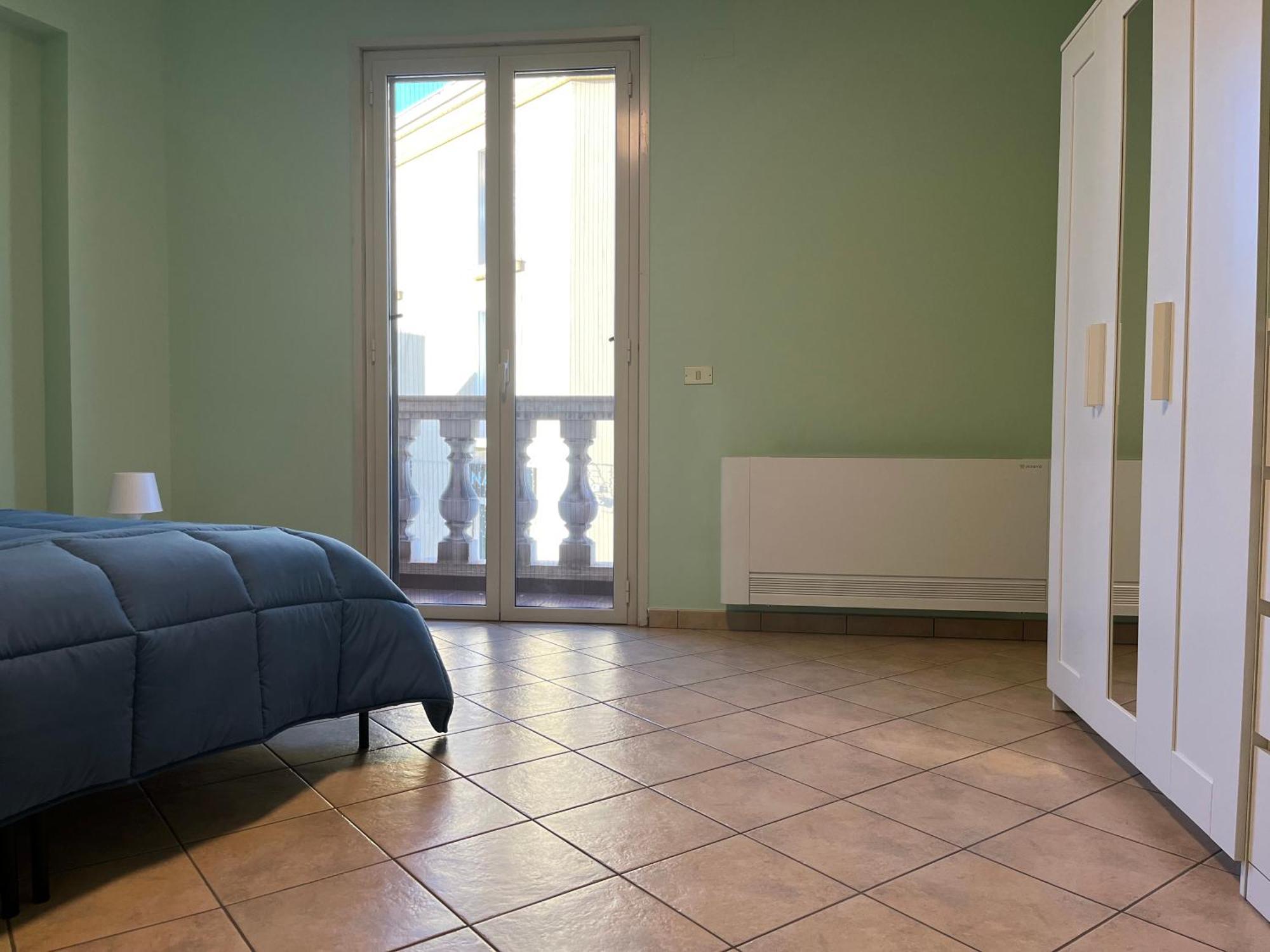 Casa Vacanza Donna Laura Barcellona-Pozzo di Gotto Bagian luar foto